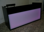 Zwarte discobar met ingebouwde led-verlichting